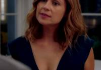 Jenna Fischer – Pam Pam & Her Pam Pams In ‘Splitting Up Together’